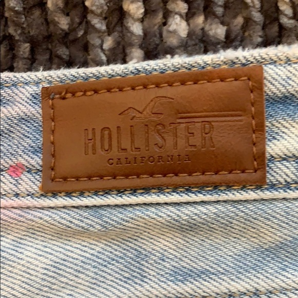 Holister high rise boyfriend shorts RARE - Picture 3 of 6